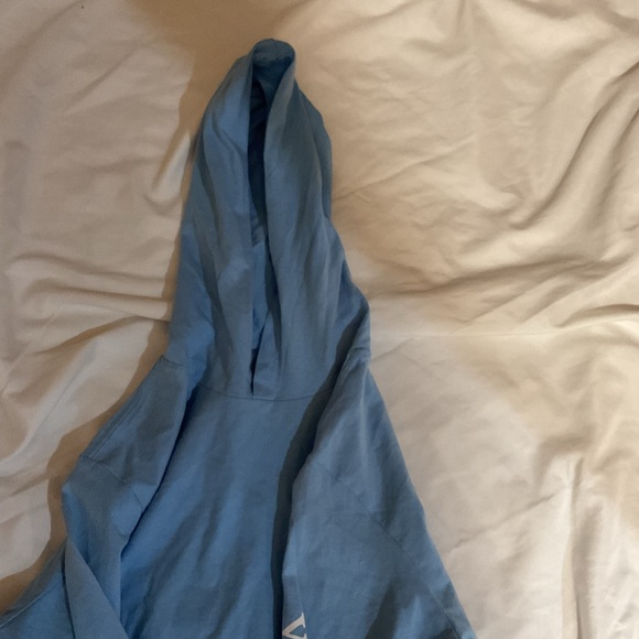 Vineyard Vines Blue Shep and Ian Boys Pullover with Hood. Size S - Picture 10 of 10